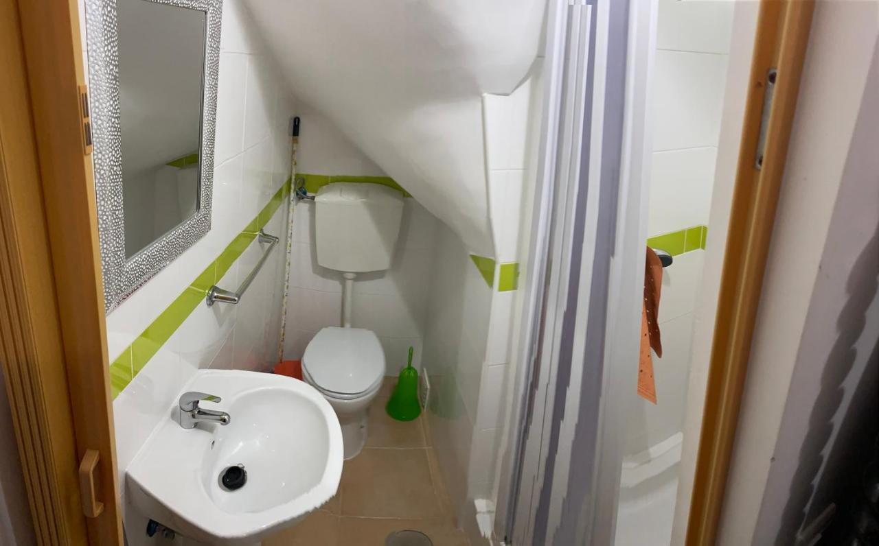 Faneca Beach Room - Faneca Apartamentos Nazaré Buitenkant foto