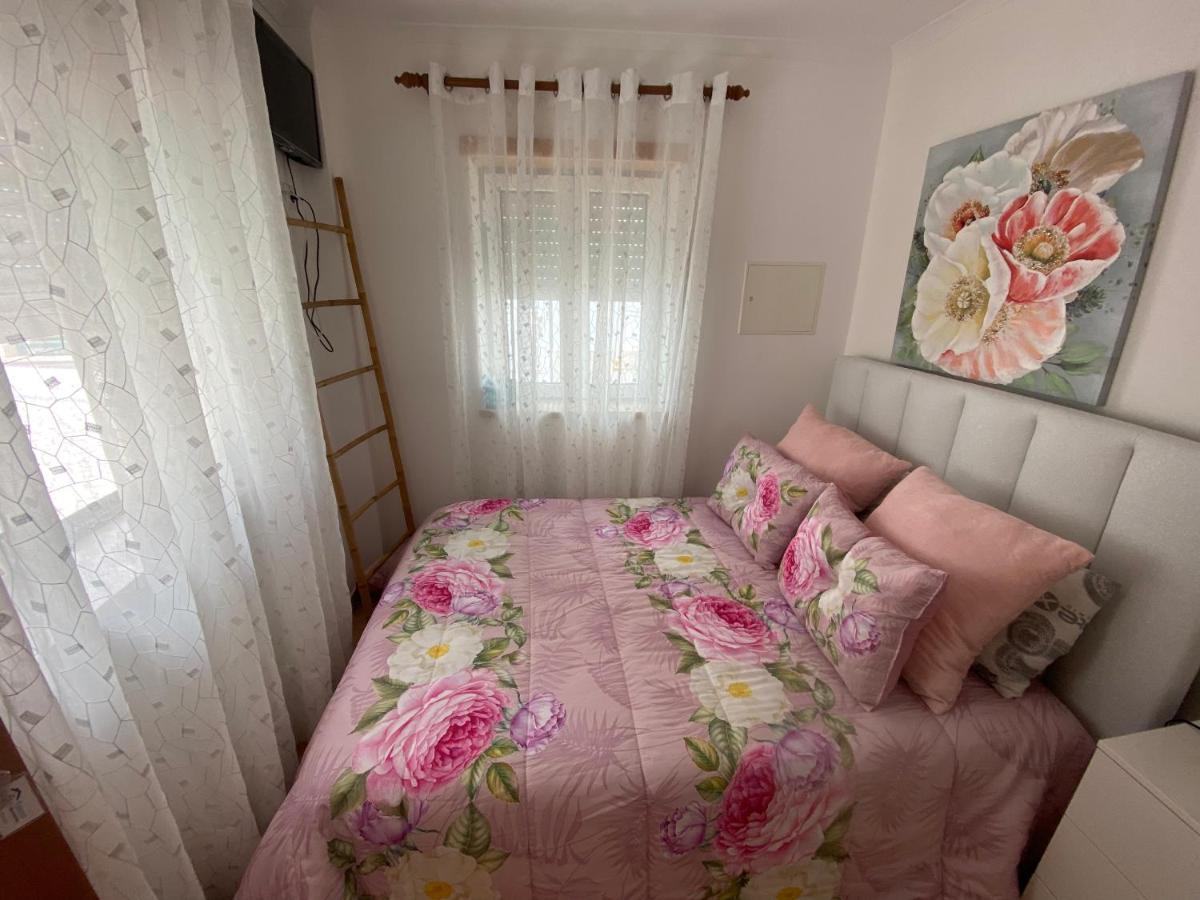 Faneca Beach Room - Faneca Apartamentos Nazaré Buitenkant foto