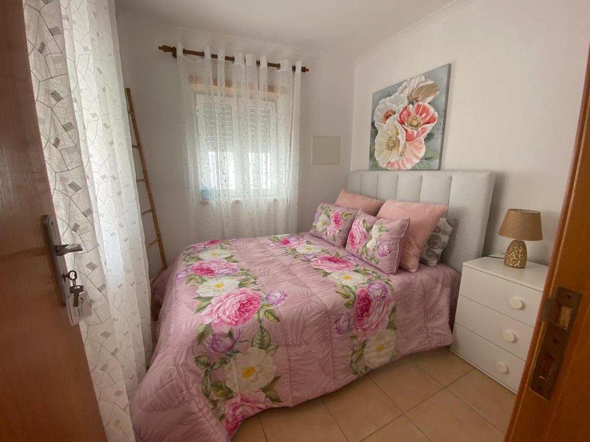 Faneca Beach Room - Faneca Apartamentos Nazaré Buitenkant foto